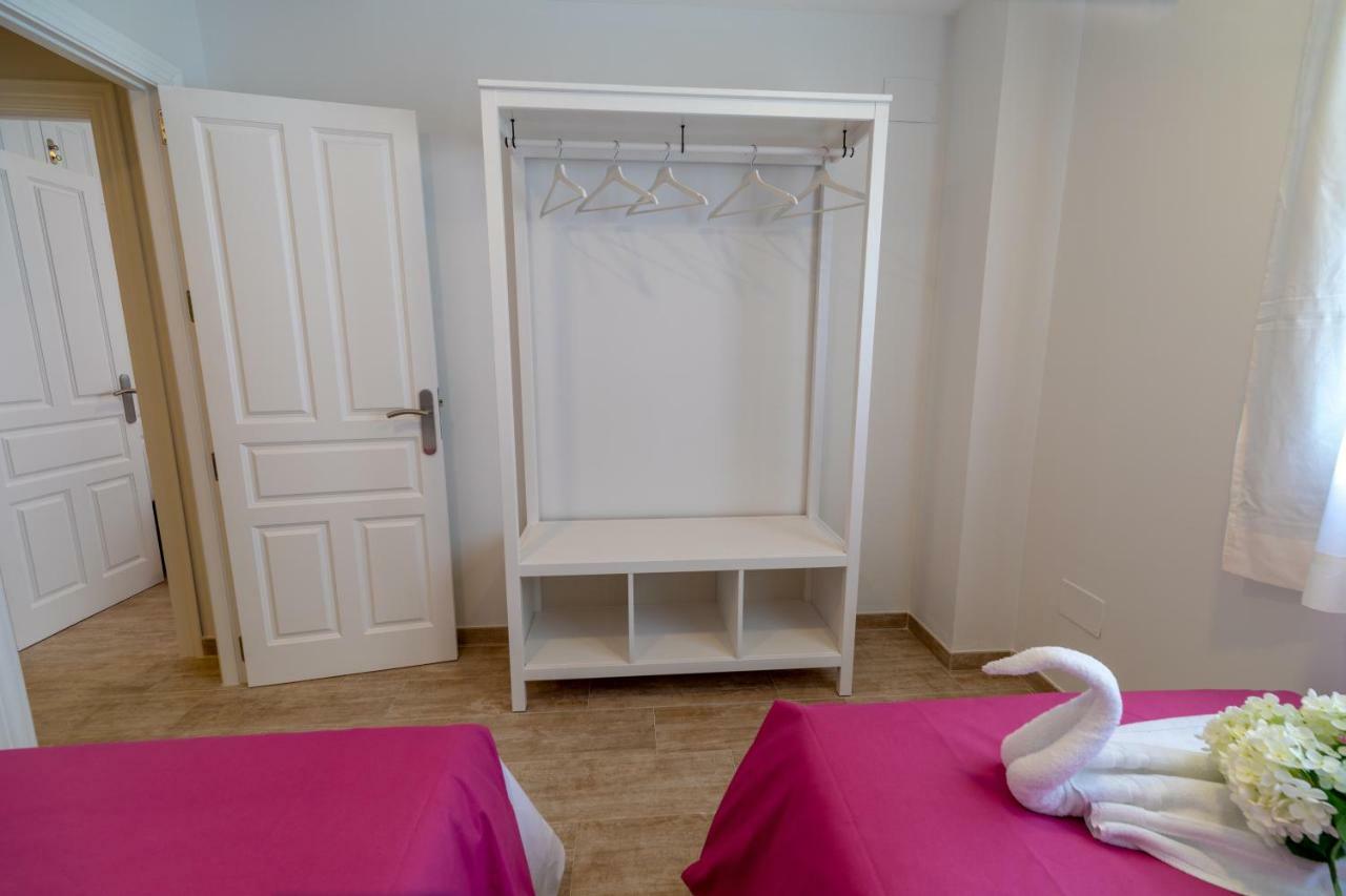 A&S Apartamentos Малага Экстерьер фото