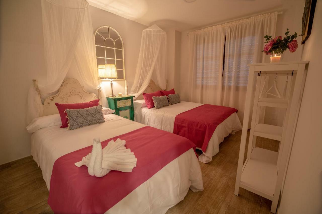 A&S Apartamentos Малага Экстерьер фото